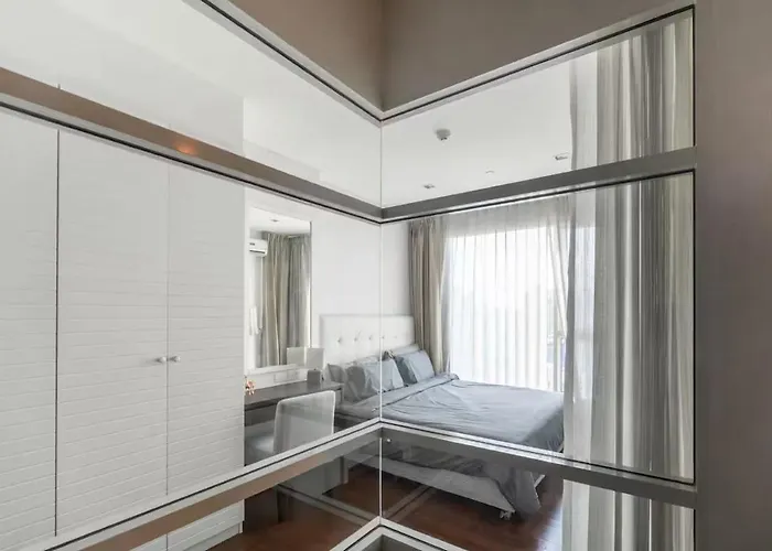 Luxury With Swimming Pool, Fast Wifi, 711, Big Room, Jacuzzi *